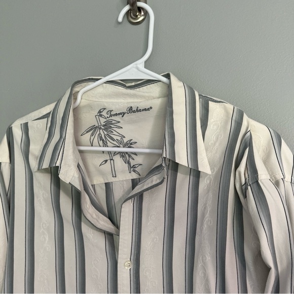 Tommy Bahama Casual Button Down Shirt White and Gray XL silk blend - Picture 2 of 8